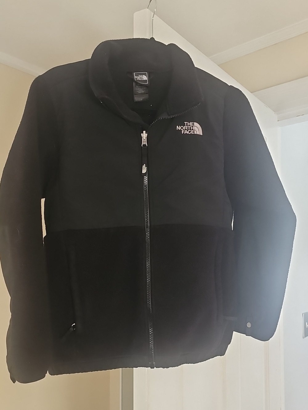 The North Face Black Fleece Jacket - Full Zip Girls Polartec